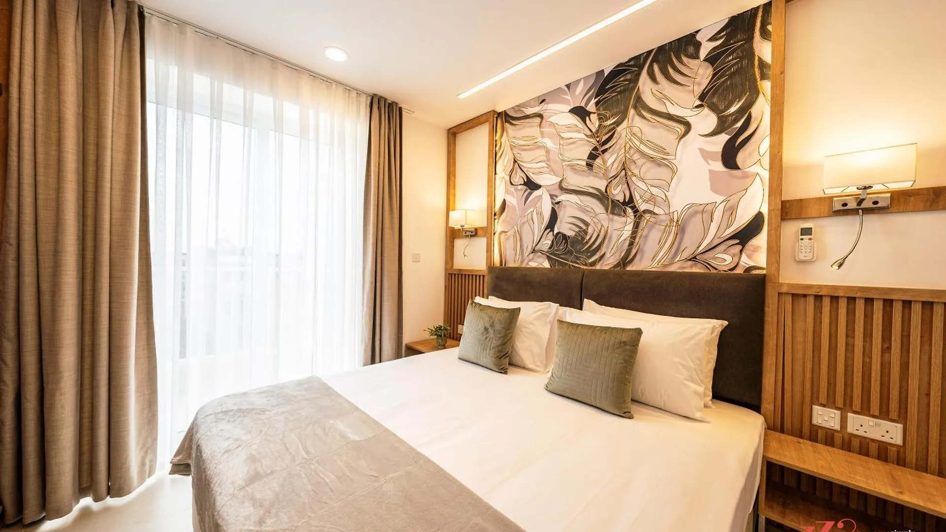 El Doris Boutique Living St Julian'S Bed & Breakfast Saint Julian's 0*,  Malta